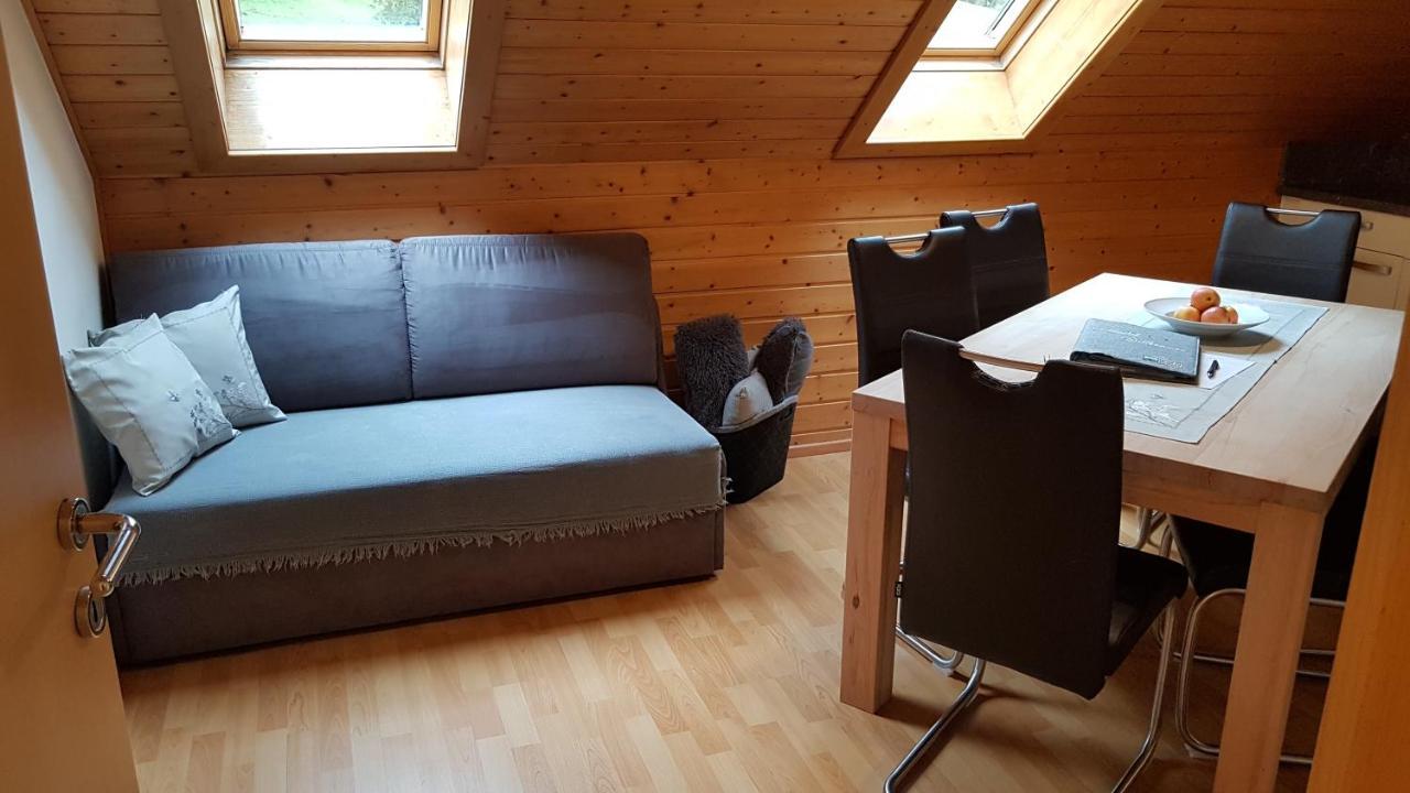 Der Perweinhof Apartment ดอนเนอร์สบาควัลด์ ภายนอก รูปภาพ