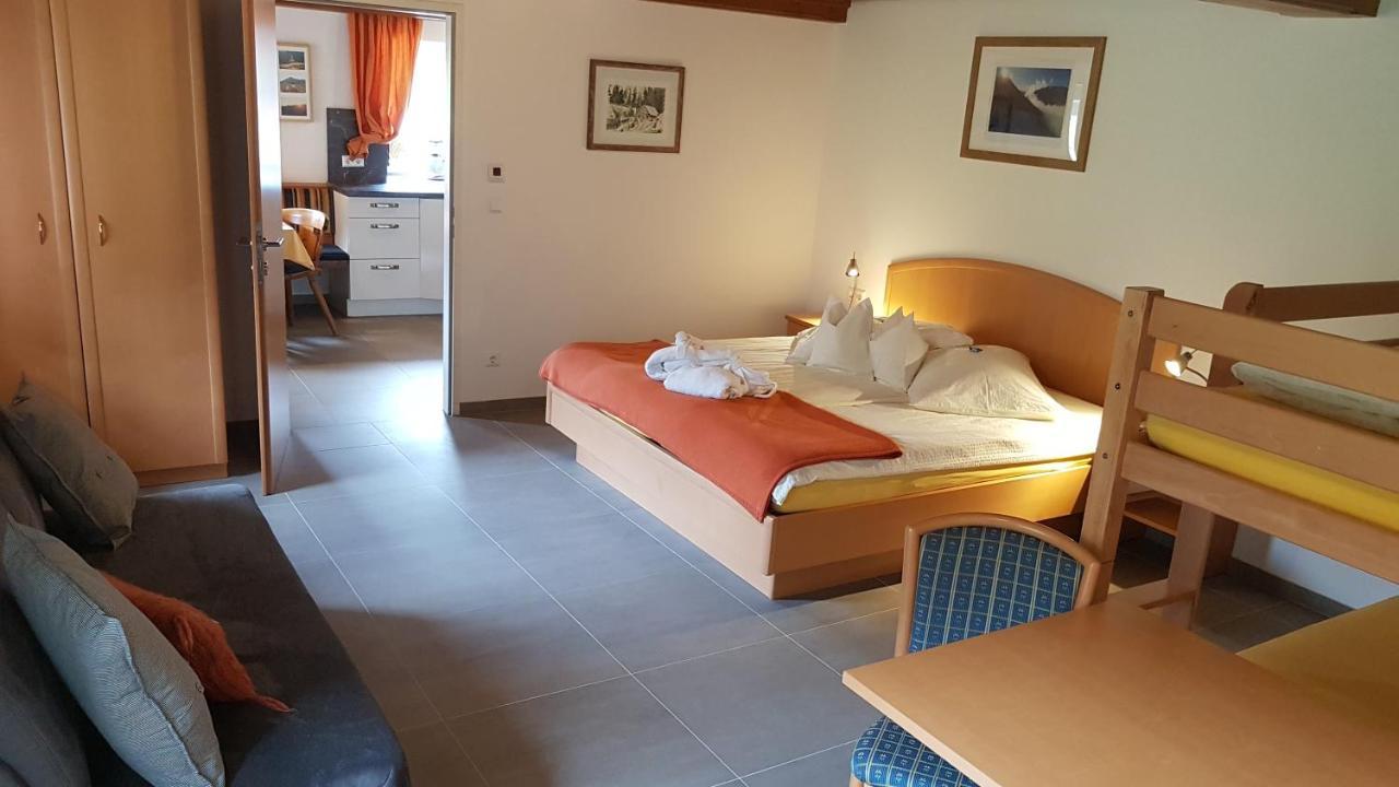 Der Perweinhof Apartment ดอนเนอร์สบาควัลด์ ภายนอก รูปภาพ