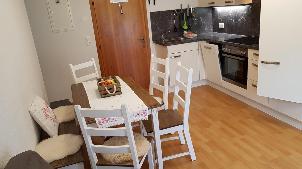 Der Perweinhof Apartment ดอนเนอร์สบาควัลด์ ภายนอก รูปภาพ