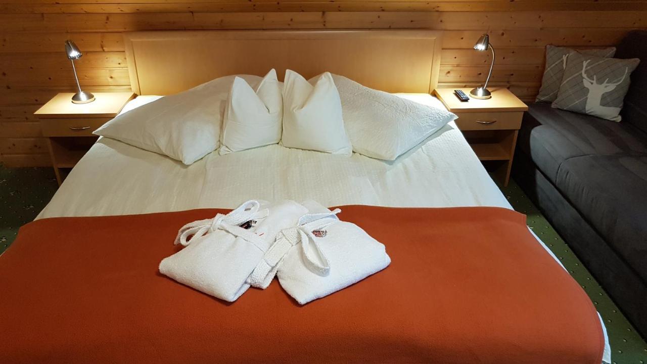 Der Perweinhof Apartment ดอนเนอร์สบาควัลด์ ภายนอก รูปภาพ