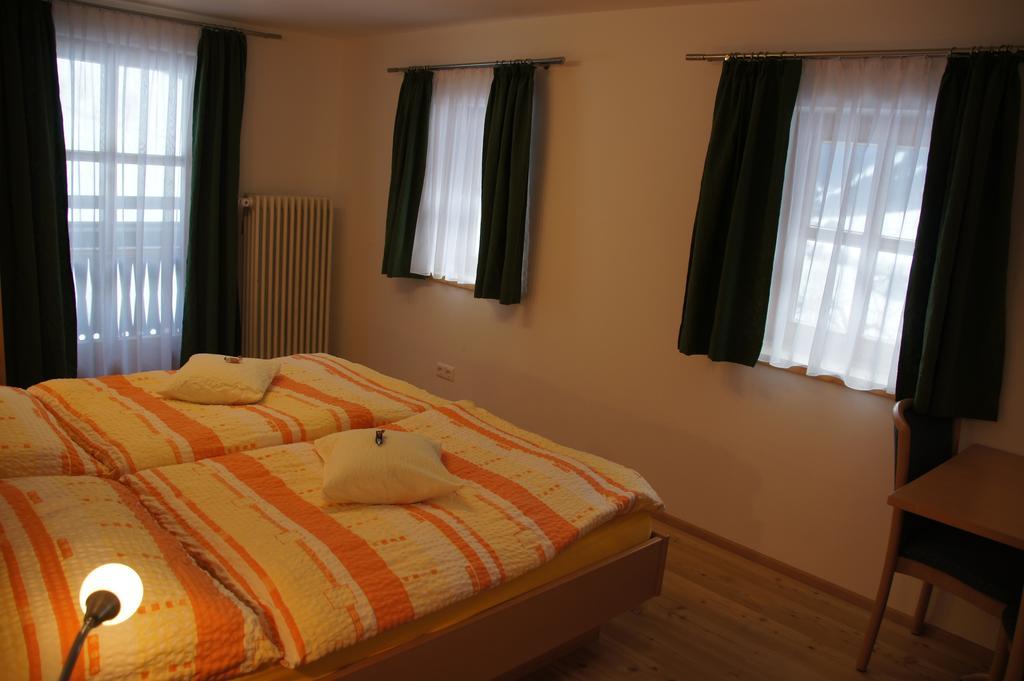 Der Perweinhof Apartment ดอนเนอร์สบาควัลด์ ภายนอก รูปภาพ