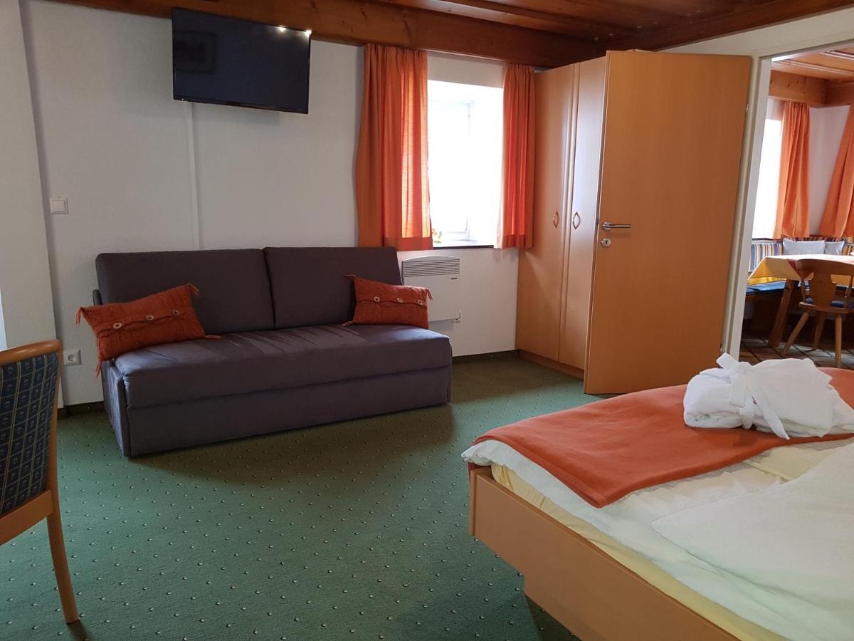 Der Perweinhof Apartment ดอนเนอร์สบาควัลด์ ภายนอก รูปภาพ
